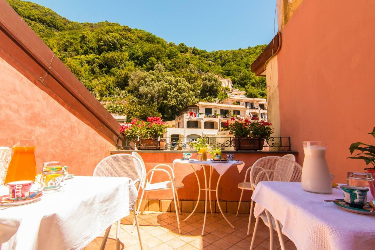 B&B Sotto Un Tetto Cetara Ngoại thất bức ảnh